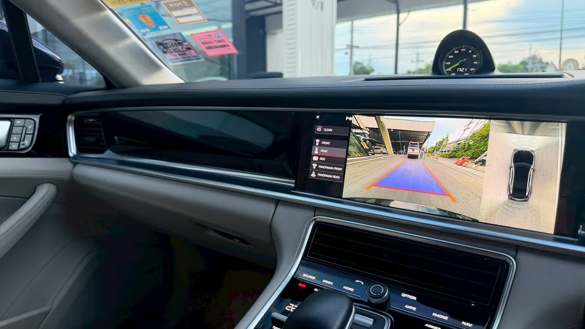 PORSCHE PANAMERA 3.0 4 E HYBRID 2018b