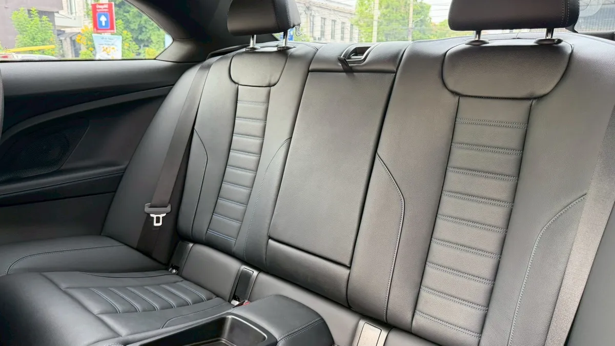 BMW M240i xDrive 2024