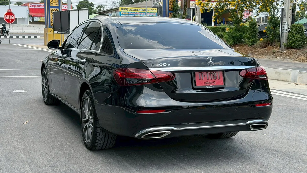 BENZ E300e 2.0b AVANTGARDE FACELIFT 2024