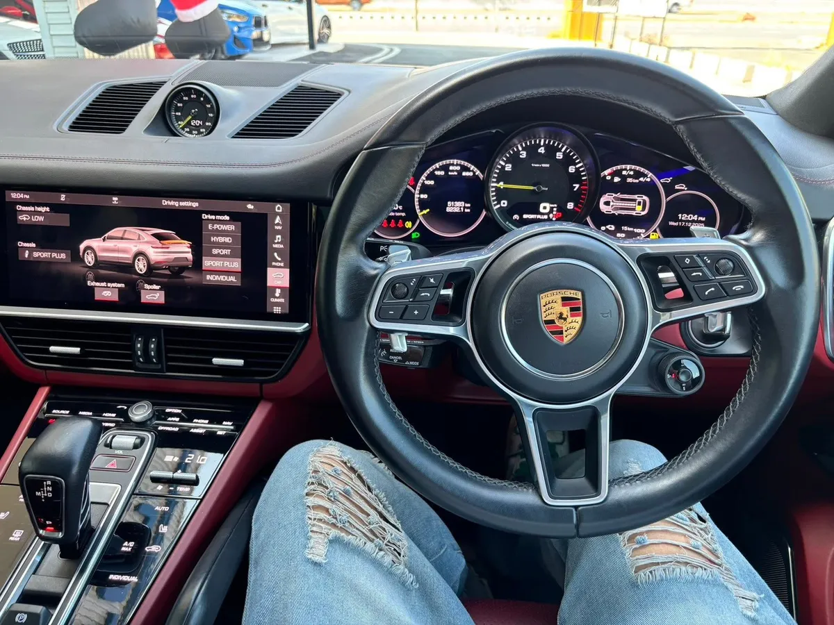 PORSCHE CAYENNE COUPE E - HYBRID 2021a