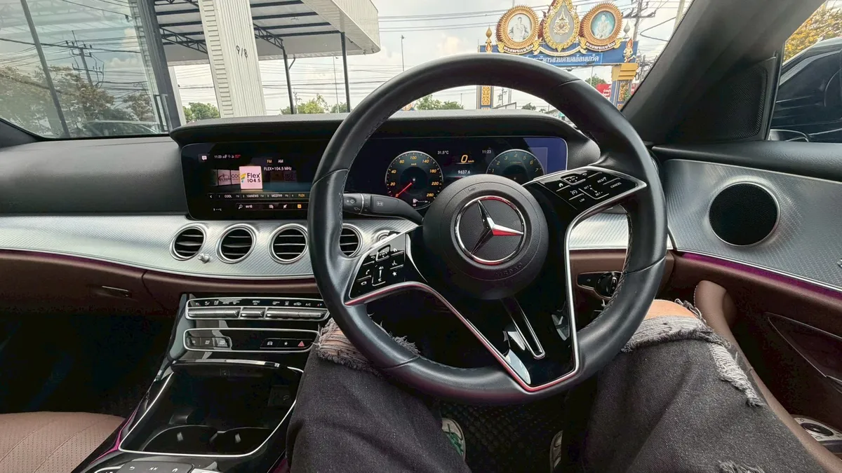 BENZ E300e 2.0b AVANTGARDE FACELIFT 2024