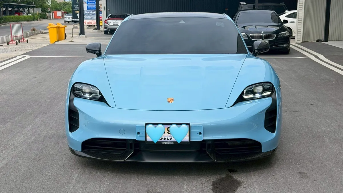 PORSCHE TAYCAN EV 4S 2025