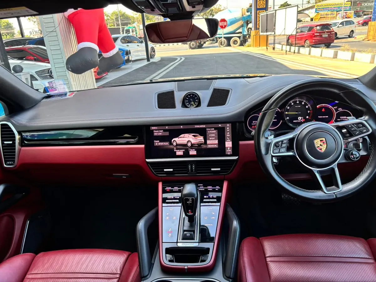 PORSCHE CAYENNE COUPE E - HYBRID 2021a