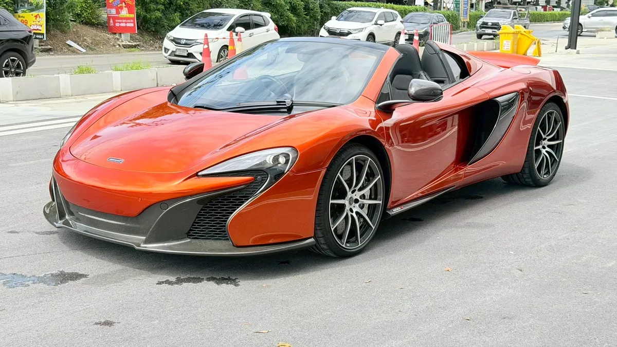 Mclaren 650S SPIDER CONVERTIBLE 2015