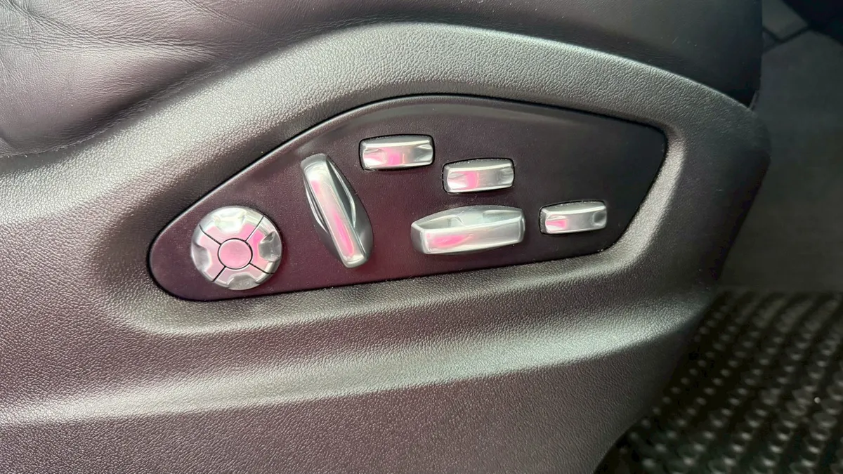 Porsche Cayenne Coupe 2021