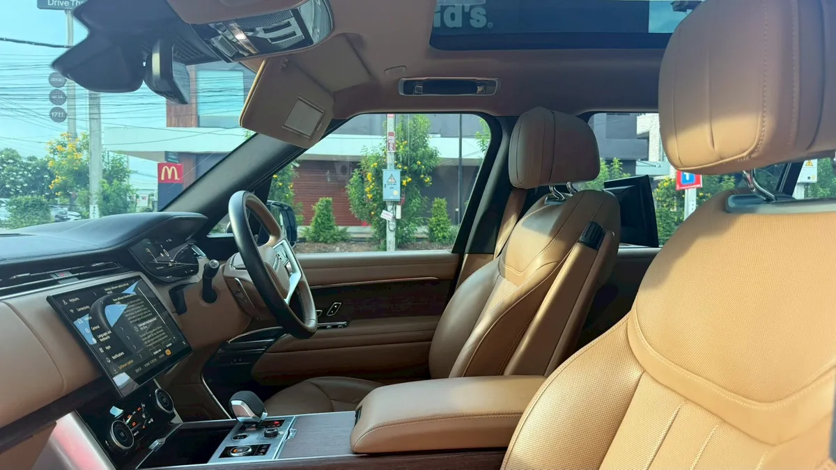 Range Rover 3.0 P440e Plug-In Hybrid LWB AWD Autobiography Plus 2023