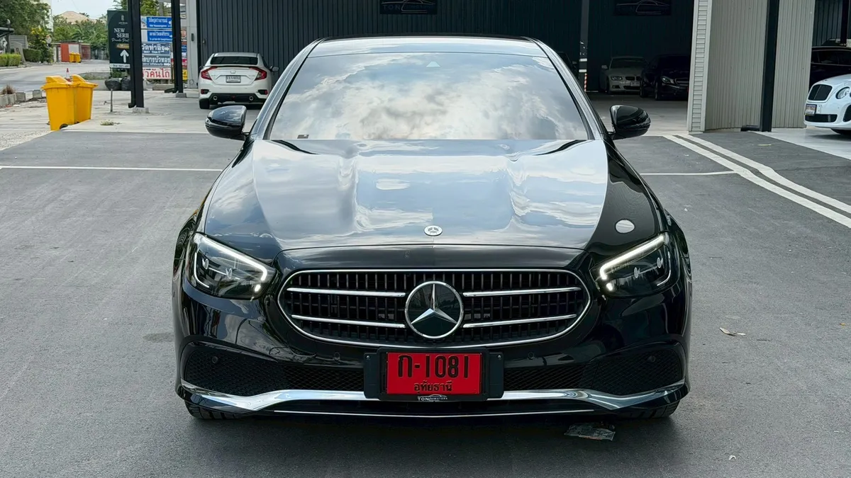 BENZ E300e 2.0b AVANTGARDE FACELIFT 2024
