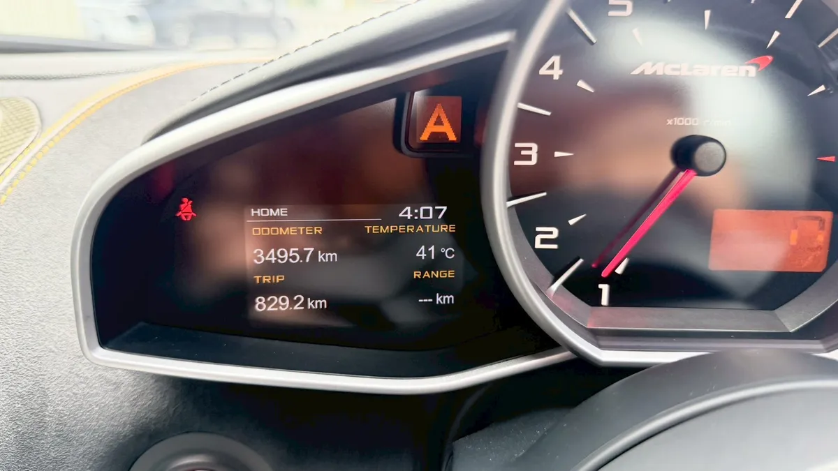 Mclaren 650S SPIDER CONVERTIBLE 2015