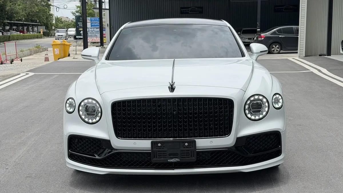 BENTLEY FLYING SPUR 2023