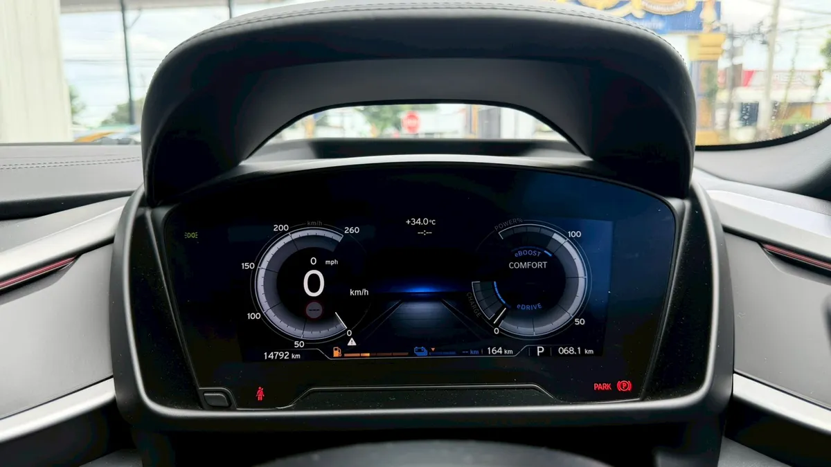 BMW i8 ROADSTER 2021