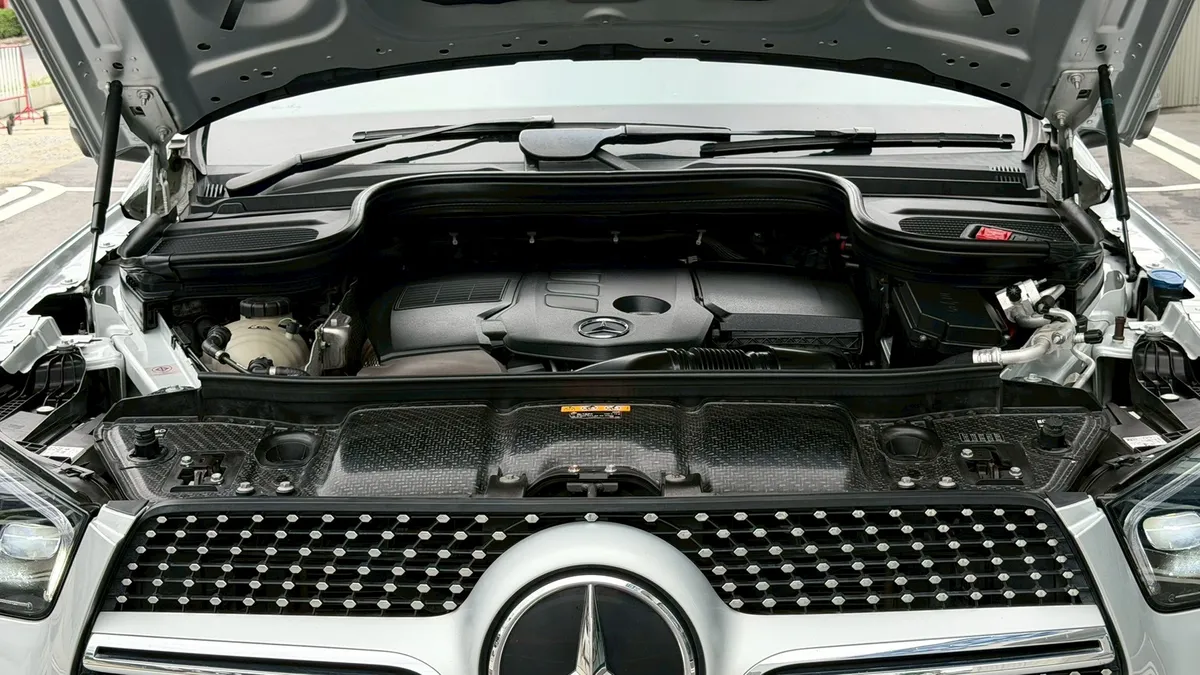 BENZ GLE 300d AMG Dynamic 2021a