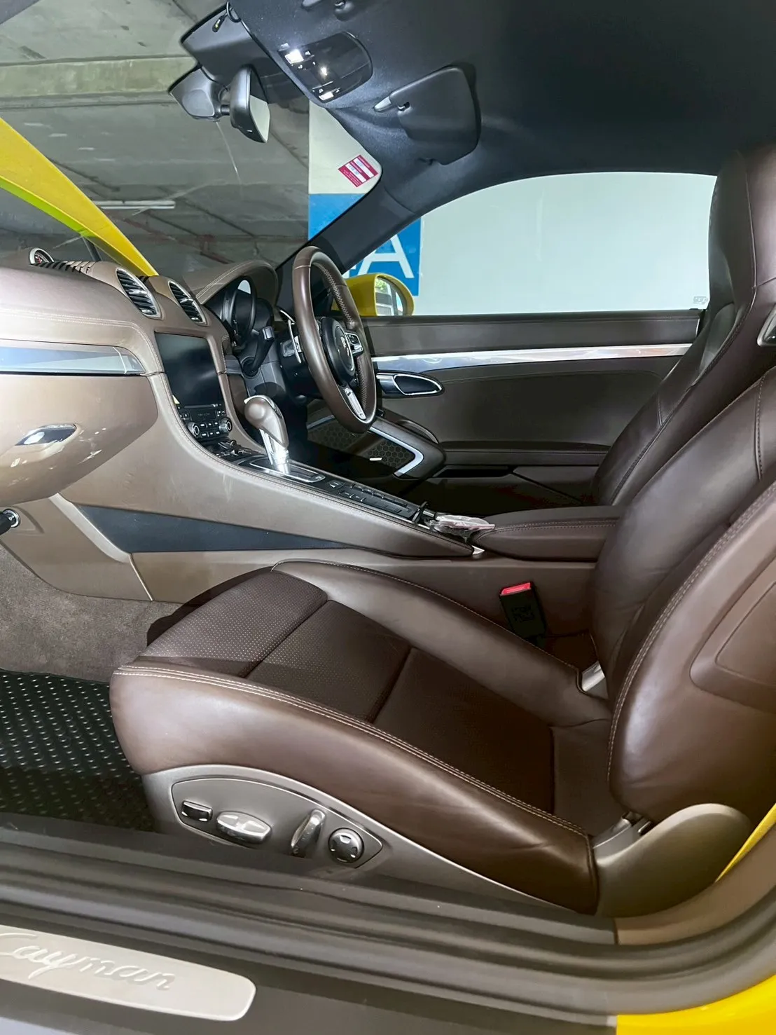 PORSCHE 718 CAYMAN 2017