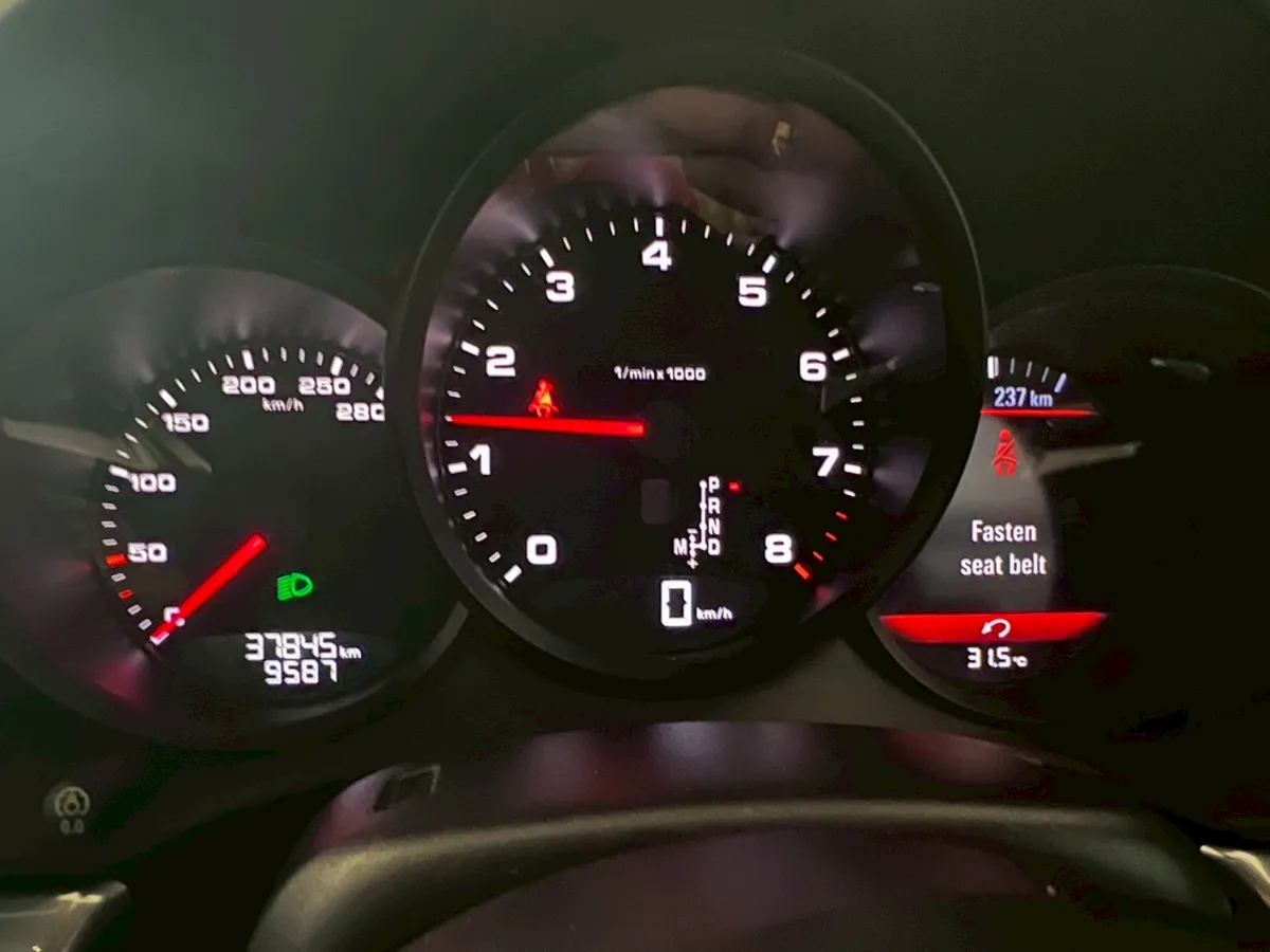 PORSCHE 718 CAYMAN 2017