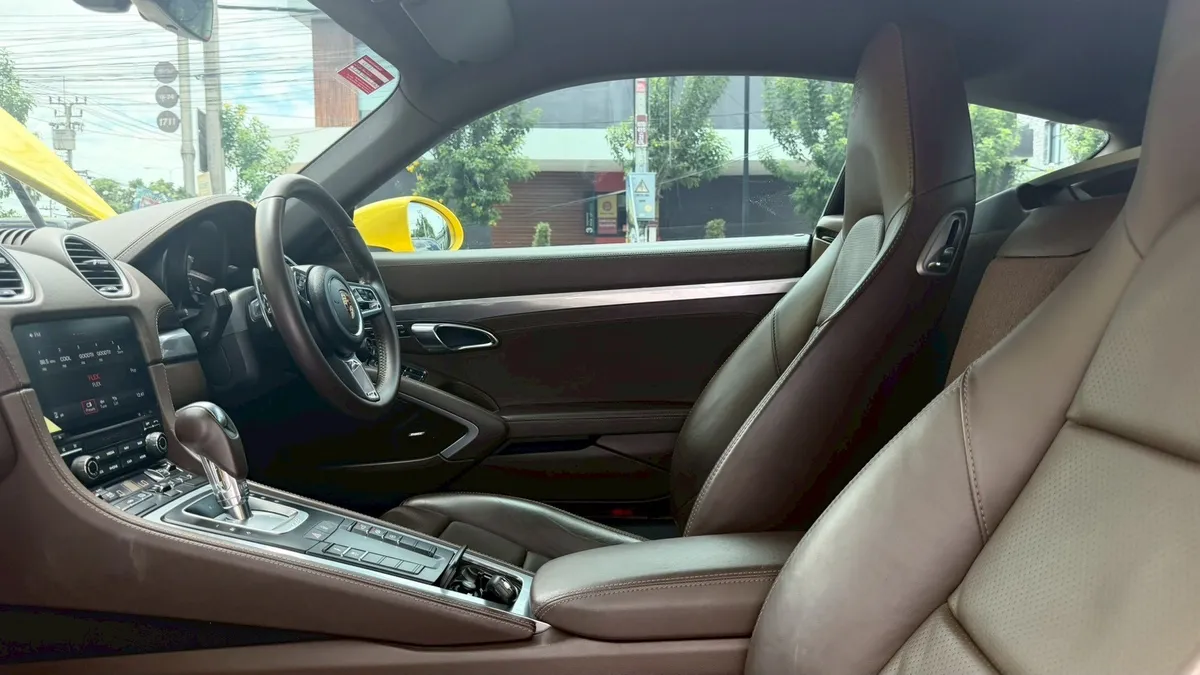 PORSCHE 718 CAYMAN 2017