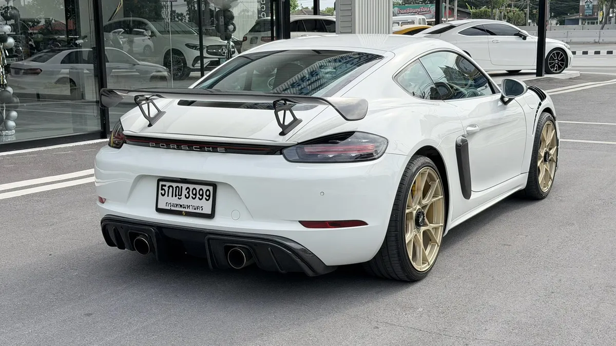 PORSCHE 718 CAYMAN 2017a