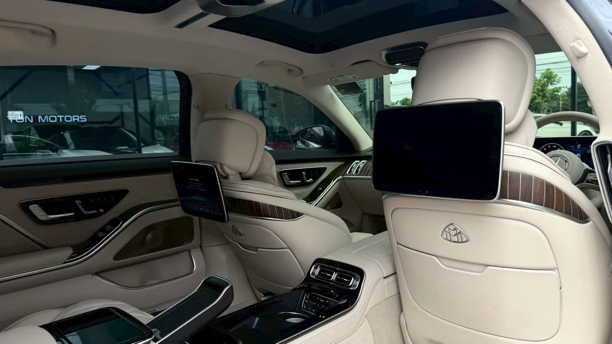 MERCEDES-MAYBACH S580 PREMIUM 2024