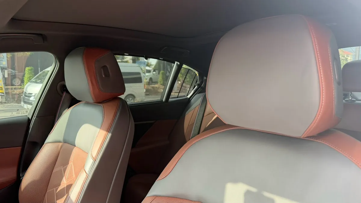 BMW 530e M SPORT PRO (G60) 2024