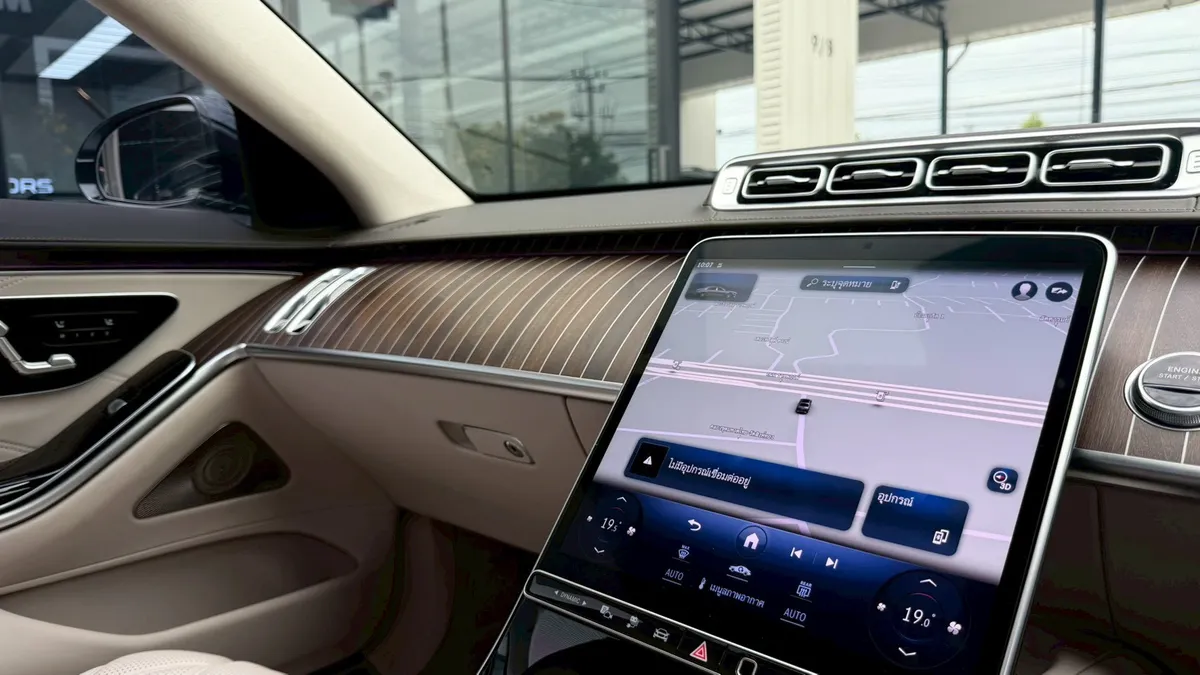 MERCEDES-MAYBACH S580 PREMIUM 2024
