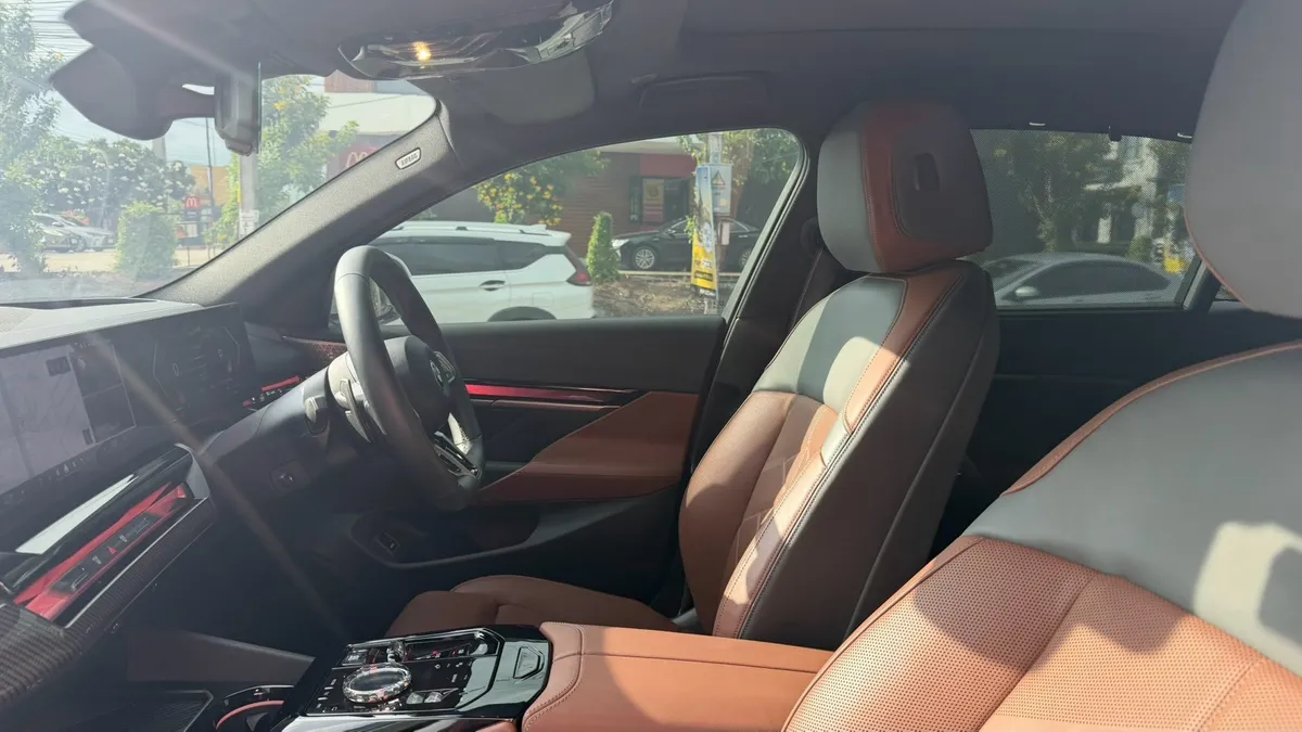 BMW 530e M SPORT PRO (G60) 2024