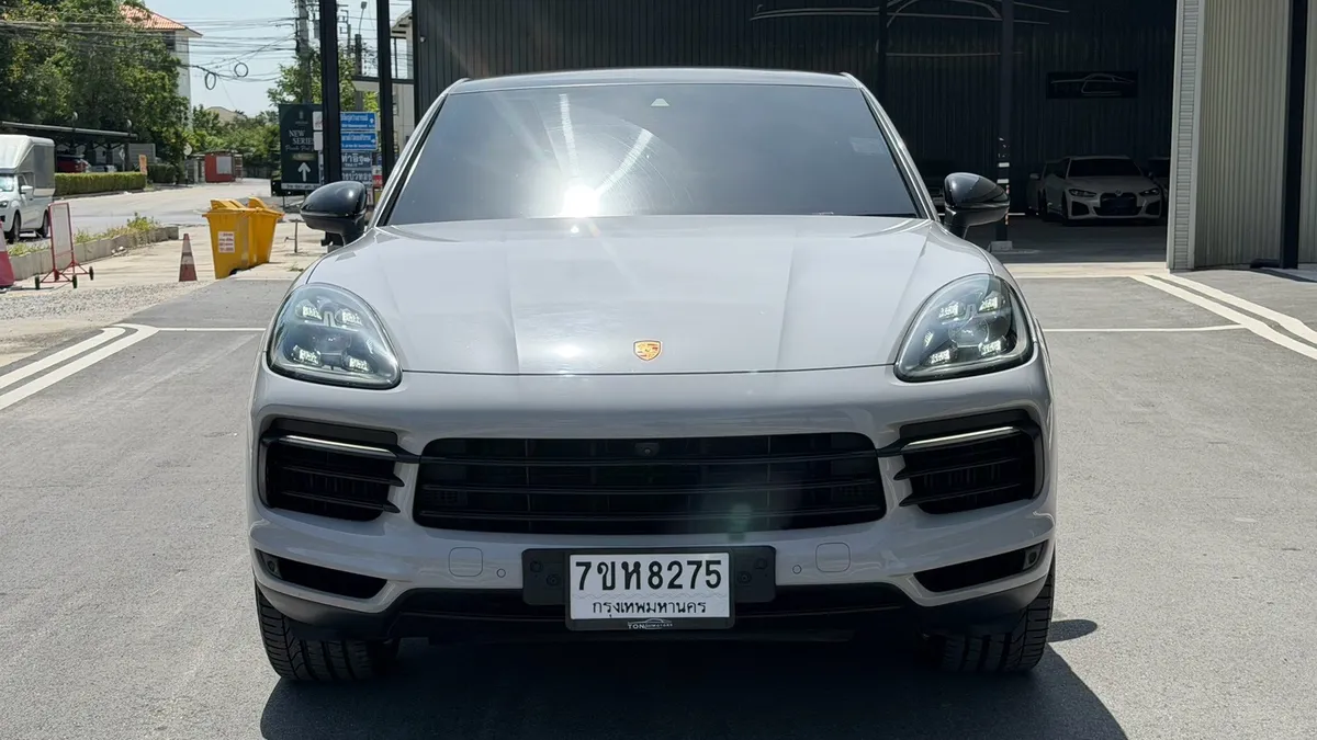 PORSCHE CAYENNE COUPE
