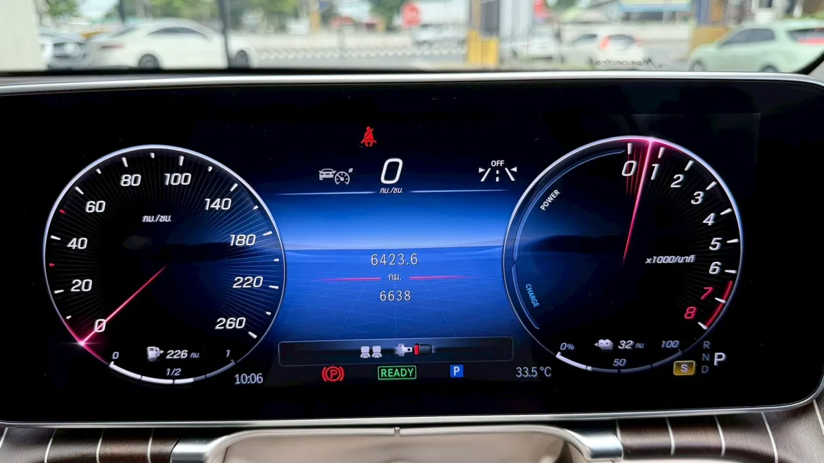 MERCEDES-MAYBACH S580 PREMIUM 2024
