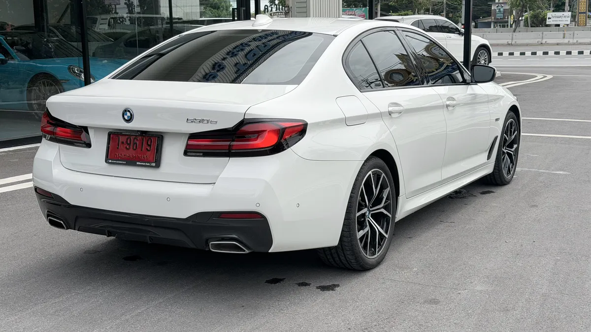 BMW 530e M SPORT 2022