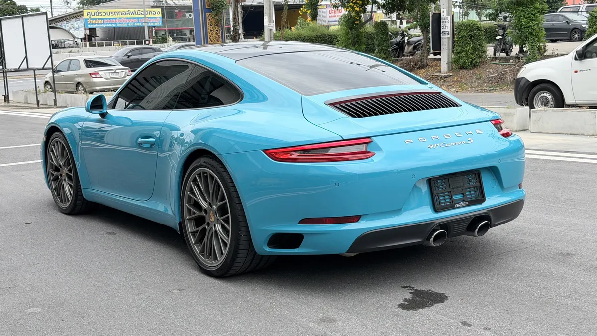 PORSCHE 911 CARRERA S (911.2) 2018