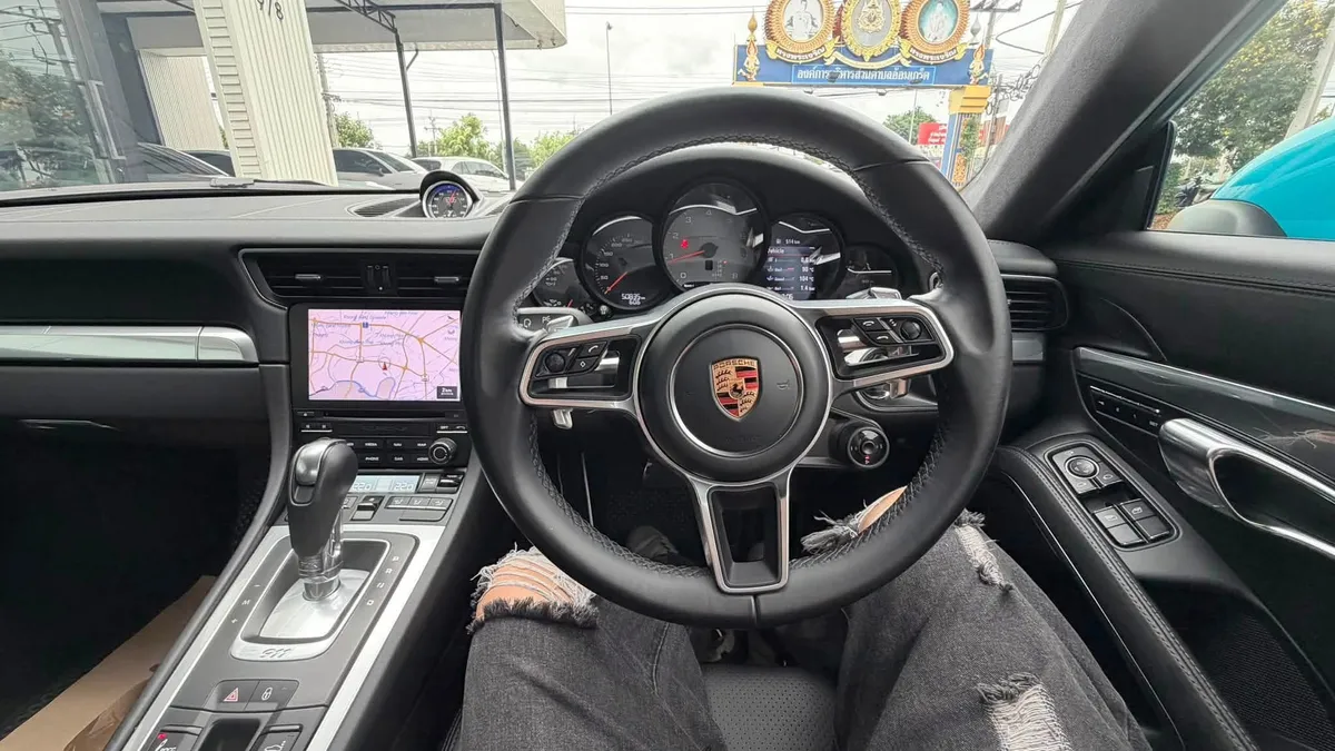 PORSCHE 911 CARRERA S (911.2) 2018