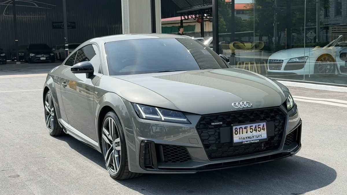 AUDI TT Final Icon Black
