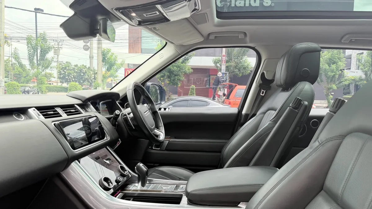 LAND ROVER RANGE ROVER SPORT P400e HSE 2022