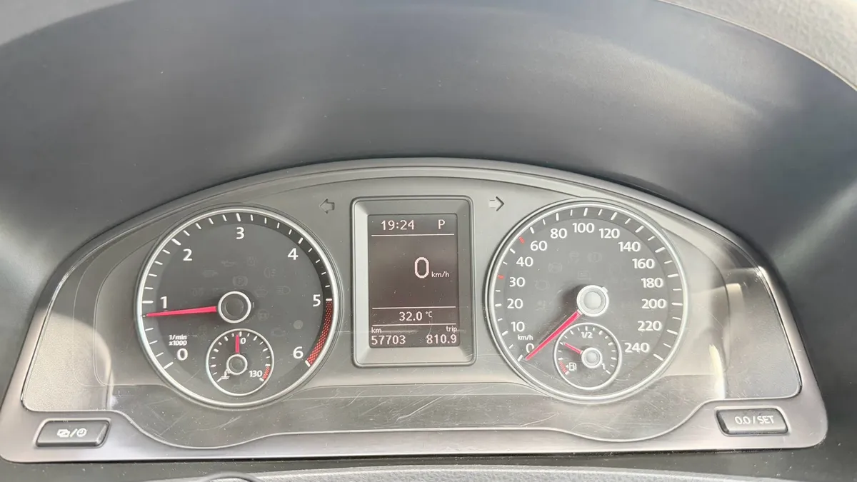 VOLKSWAGEN CARAVELLE 2.0 TDI 2013