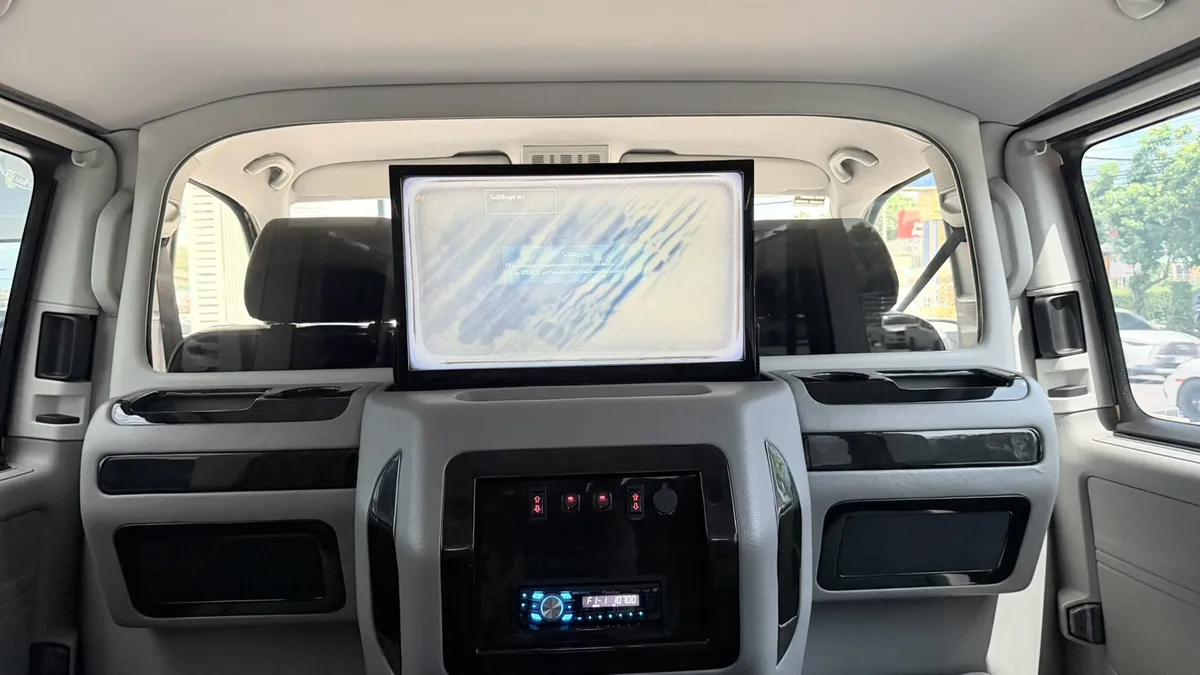 VOLKSWAGEN CARAVELLE 2.0 TDI 2013