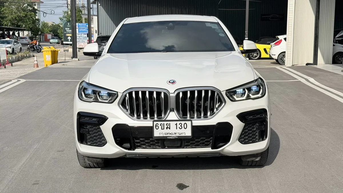BMW X6 xDrive40i M Sport 3.0 V6 4WD 2025