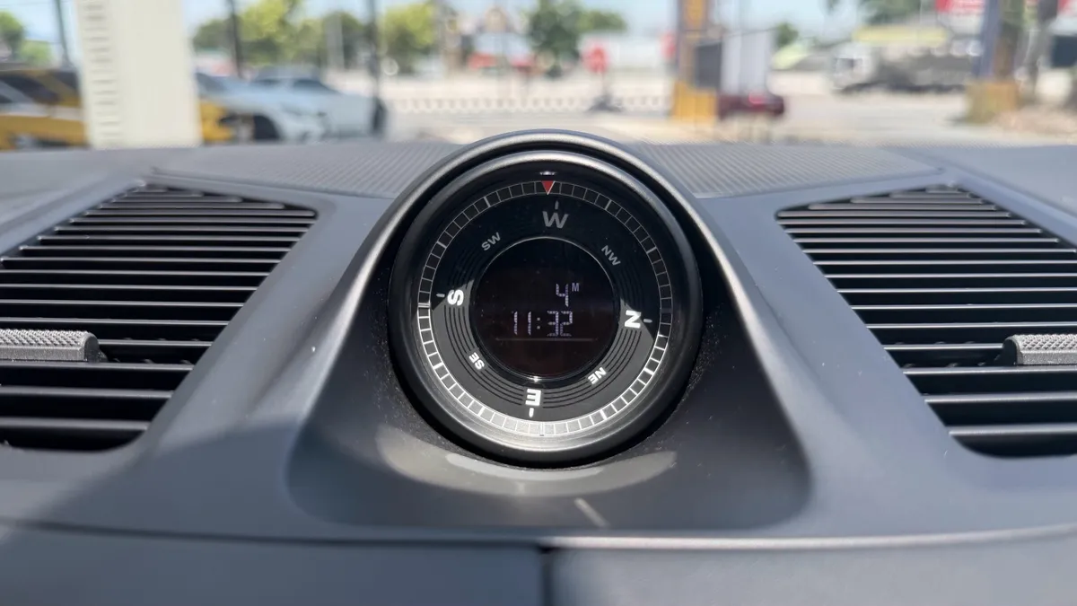 PORSCHE CAYENNE e-hybrid 2024