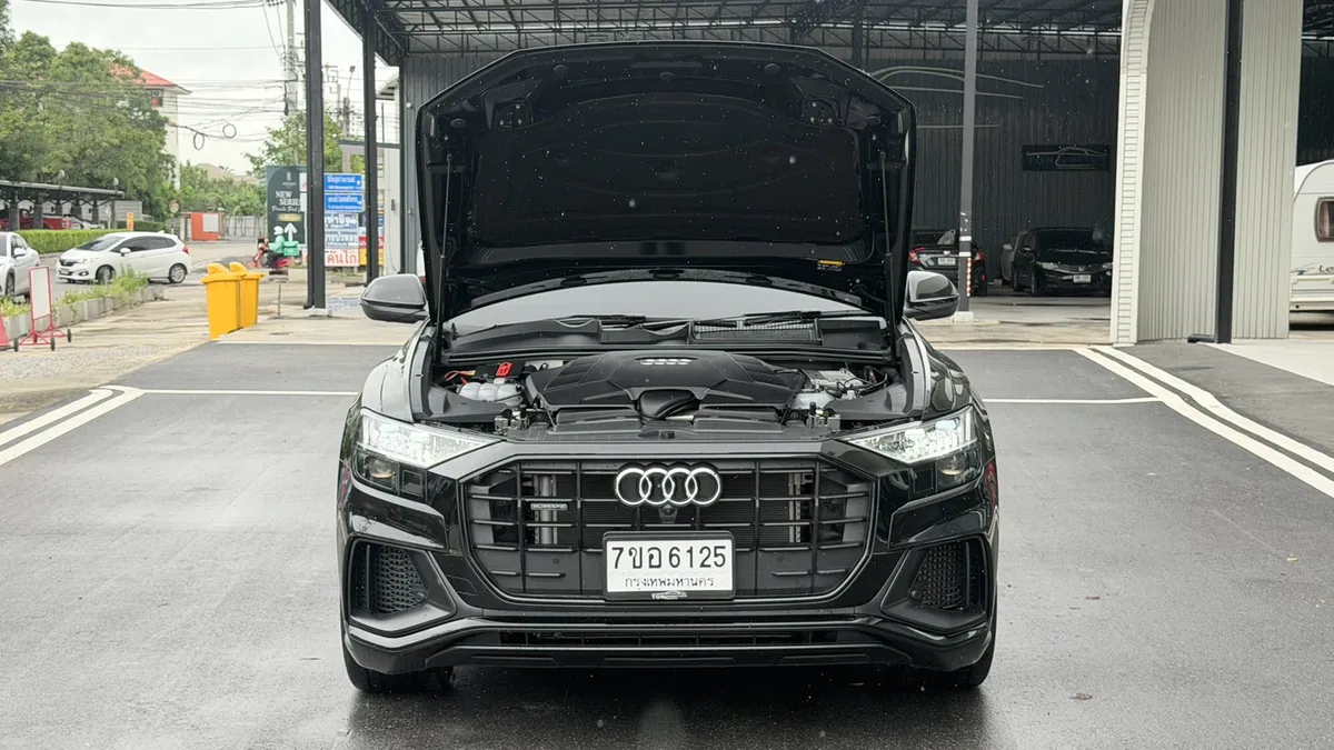 AUDI Q8 60 TFSI e QUATTRO S LINE BLACK EDITION 2023