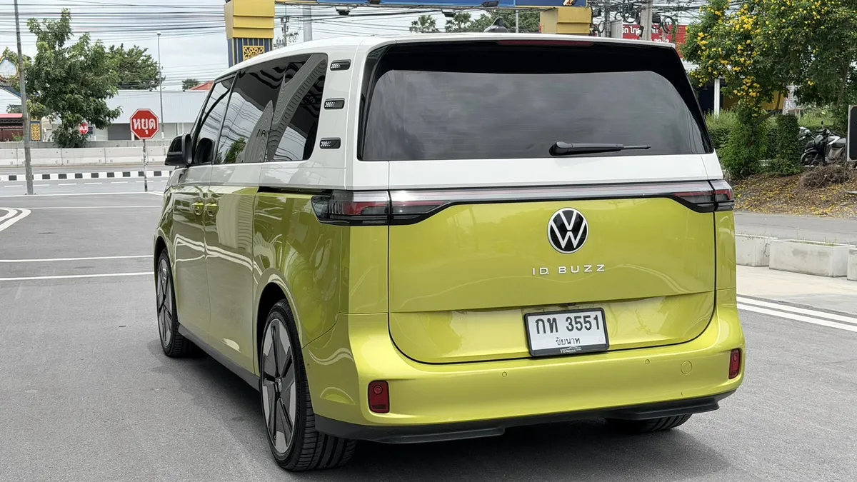 New Volkswagen ID BUZZ 2023