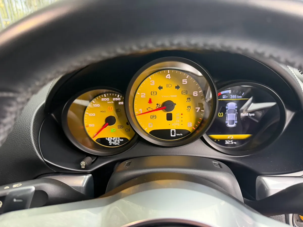 PORSCHE 718 CAYMAN 2.0 Turbo 2018a