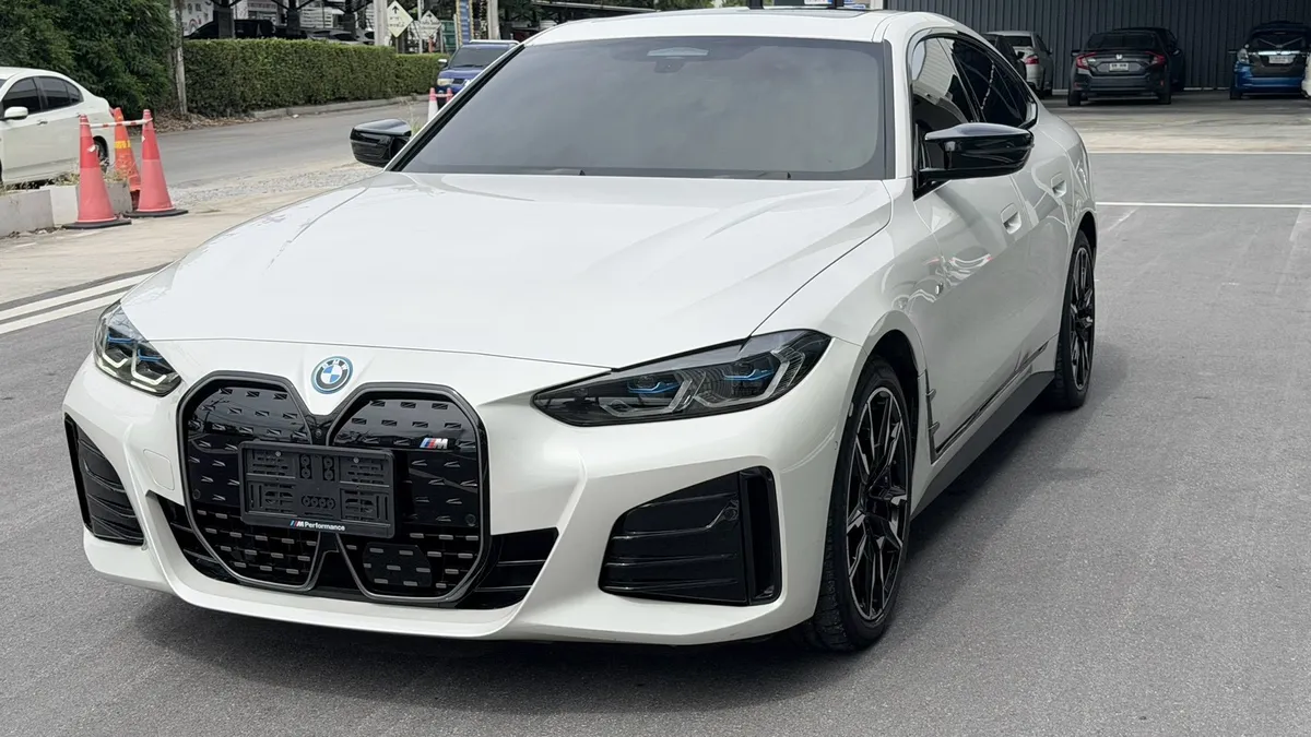 BMW i4 eDrive40 M SPORT 2024