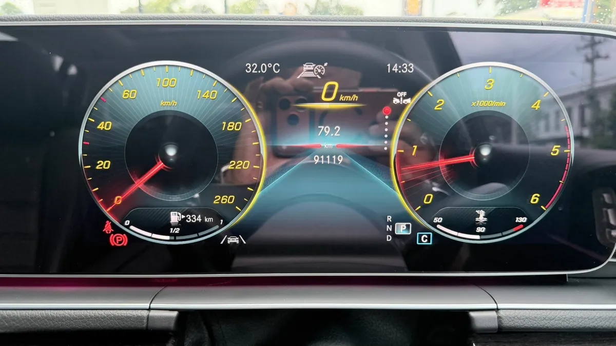 BENZ GLS 350d 4Matic AMG Premium 2023
