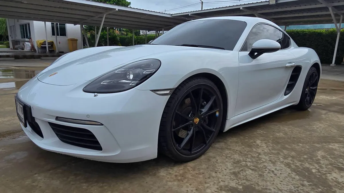 Porsche 718 Cayman 2016