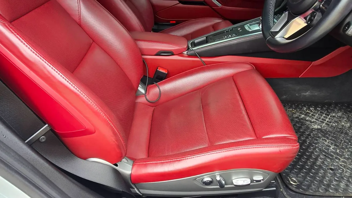 Porsche 718 Cayman 2016
