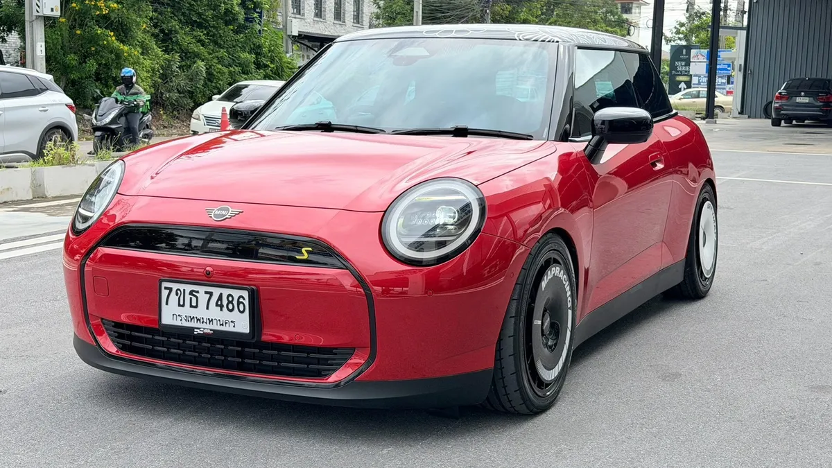 MINI HATCH COOPER SE EV HIGH TRIM 2026