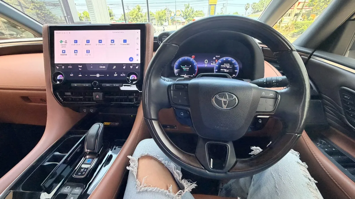 TOYOTA VELLFIRE Z PREMIER TURBO 2024