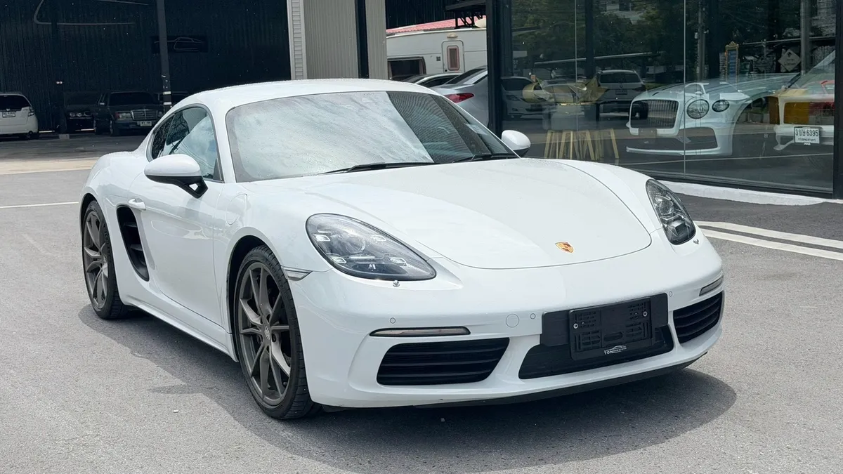 PORSCHE 718 CAYMAN 2.0 TURBO 2018b