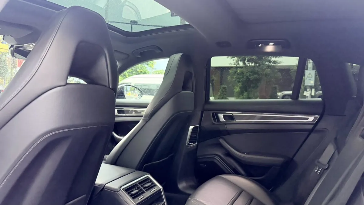 PORSCHE PANAMERA 2.9 HYBRID 2019