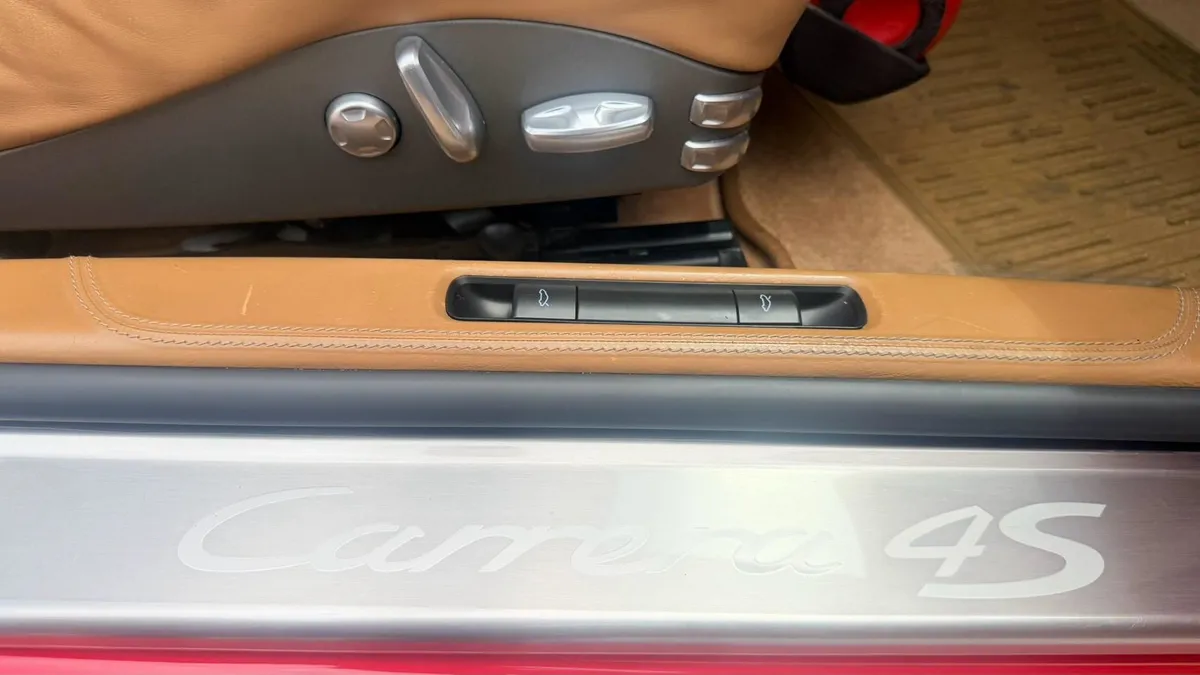 Porsche 911 Carrera 4S (997.1) 2006