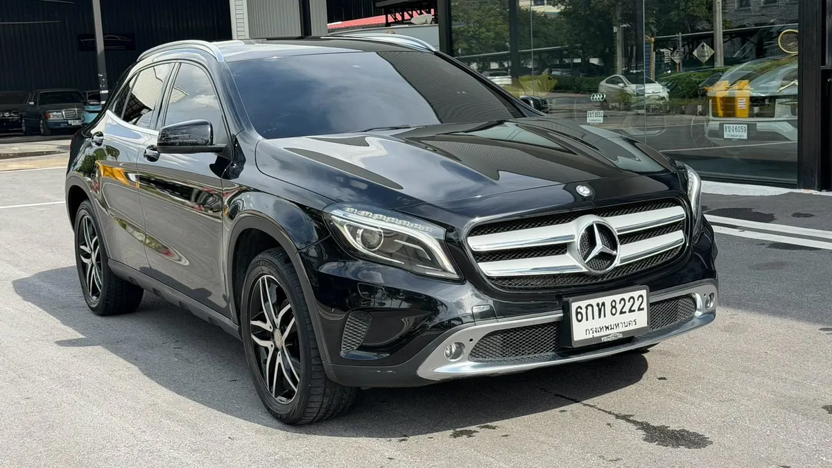 BENZ GLA 200 2017
