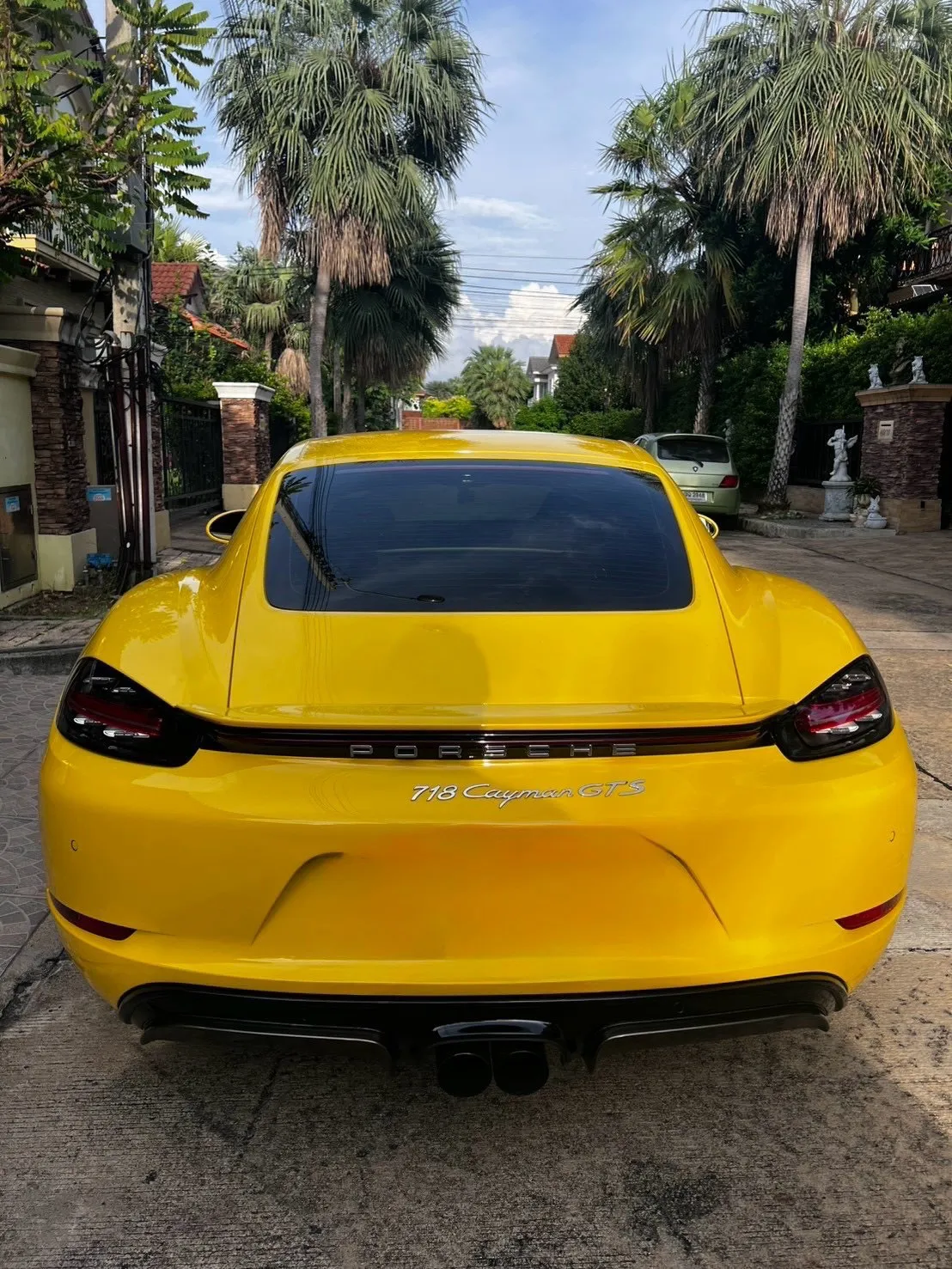 Cayman 2020