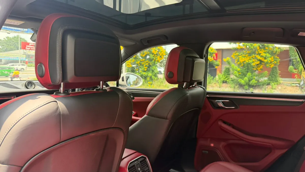 PORSCHE MACAN 2.0 Facelift 2022