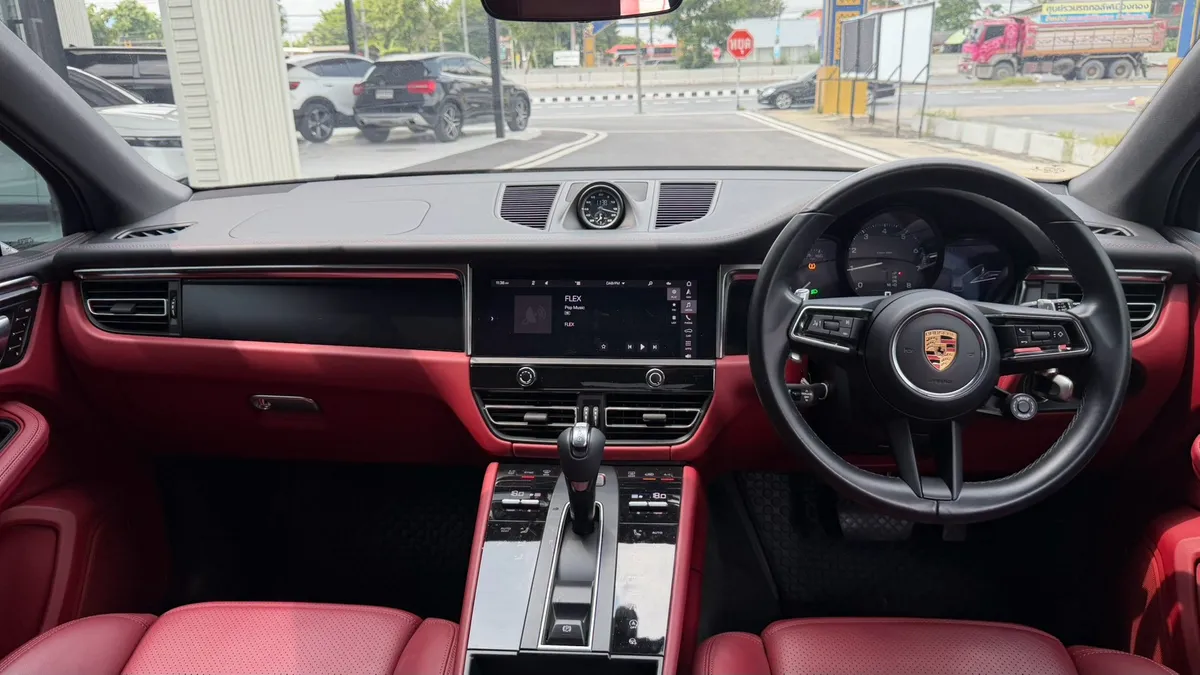 PORSCHE MACAN 2.0 Facelift 2022